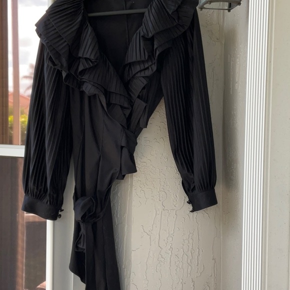 Fashion Forward European Original Designed Blouse - Picture 8 of 8